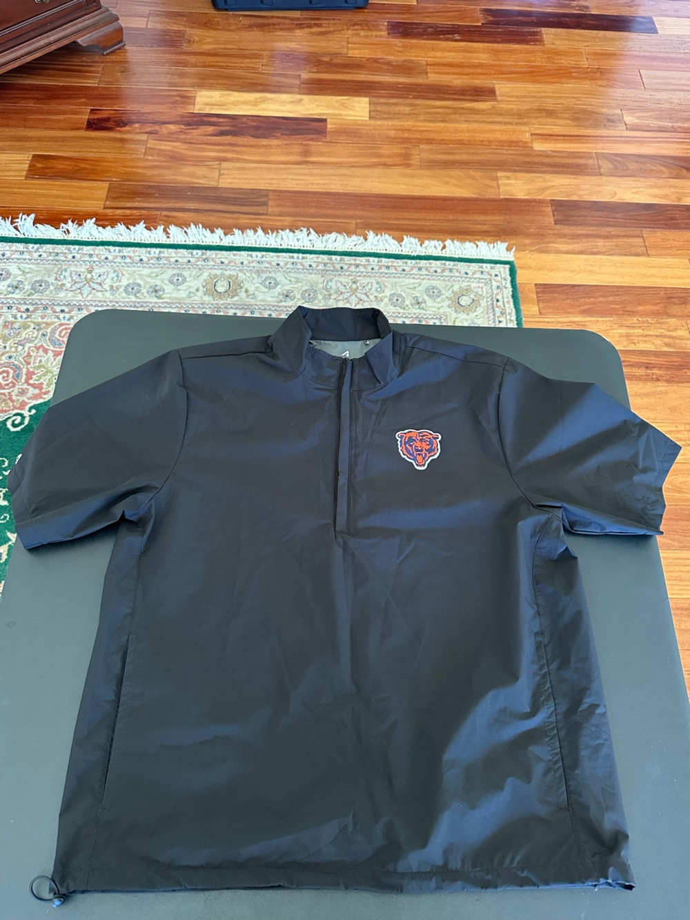 Chicago Bears Antigua Brisk Short Sleeve 1/4 Zip Pullover Wind Rain Jacket LG